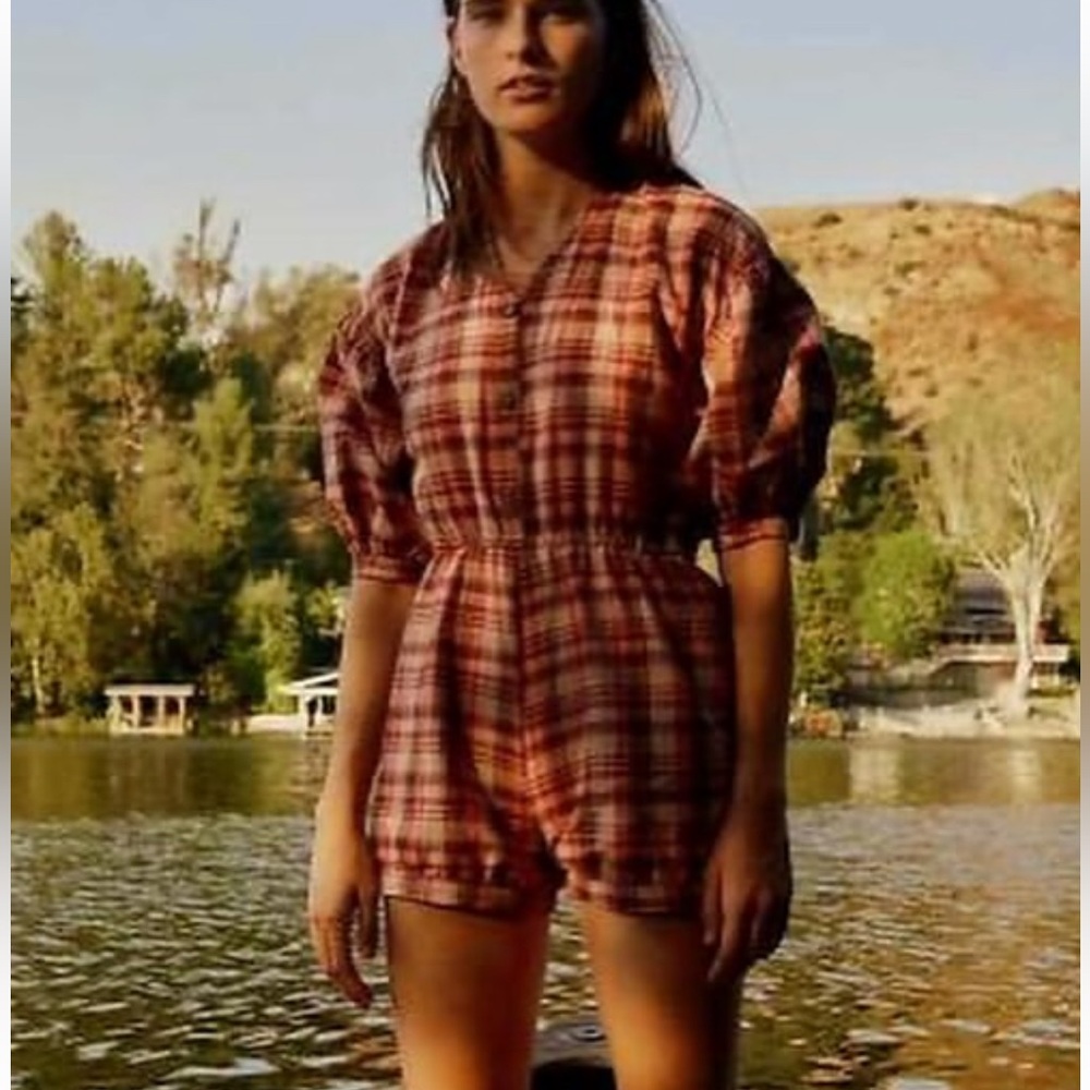 Christy Dawn Jude romper- SOLD OUT. Perfect condition, worn a few times.